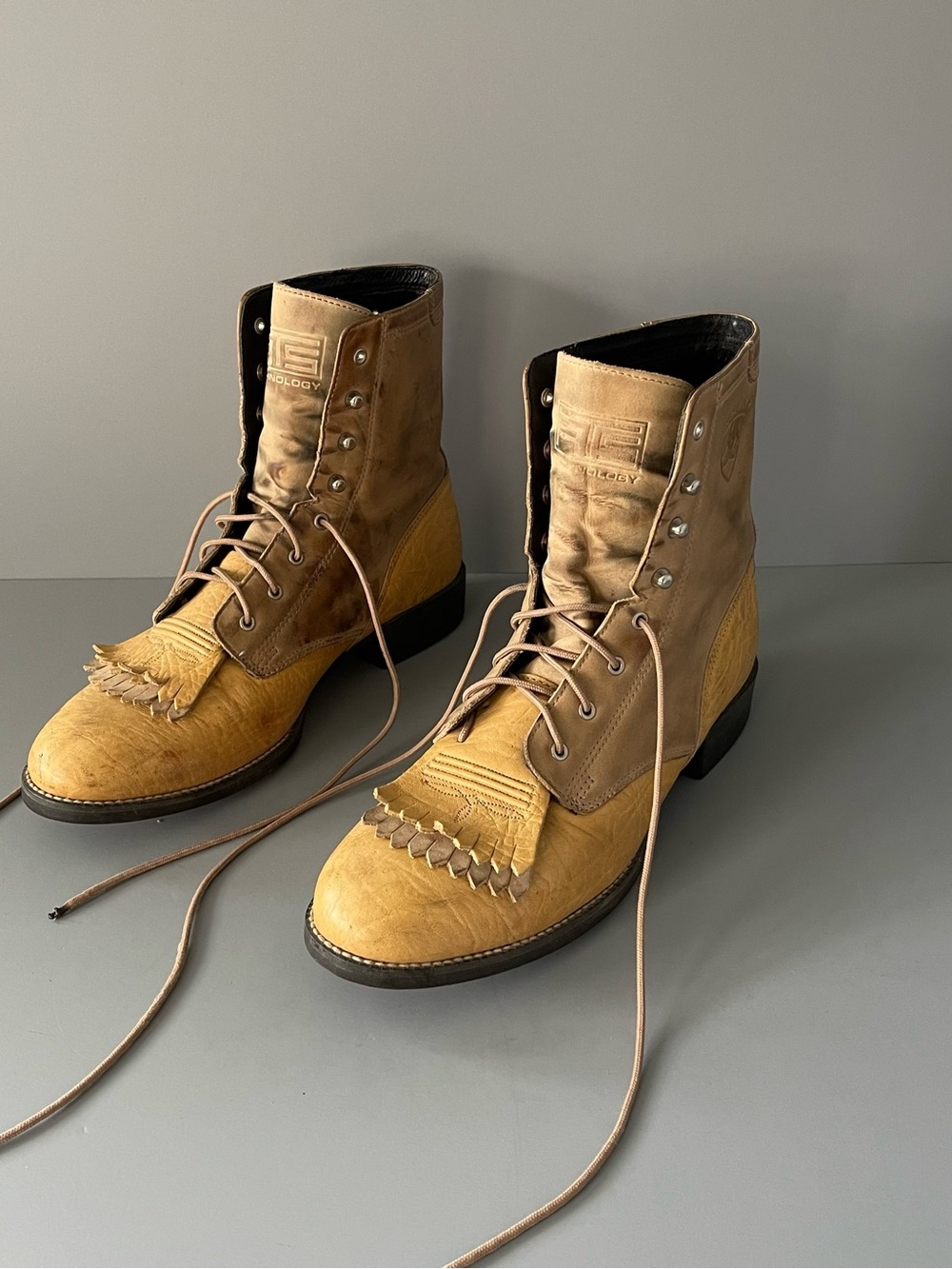 Ariat Heritage Lacer Two Tone Leather Western Boot 9 ATS Yellow Fringe Kiltie